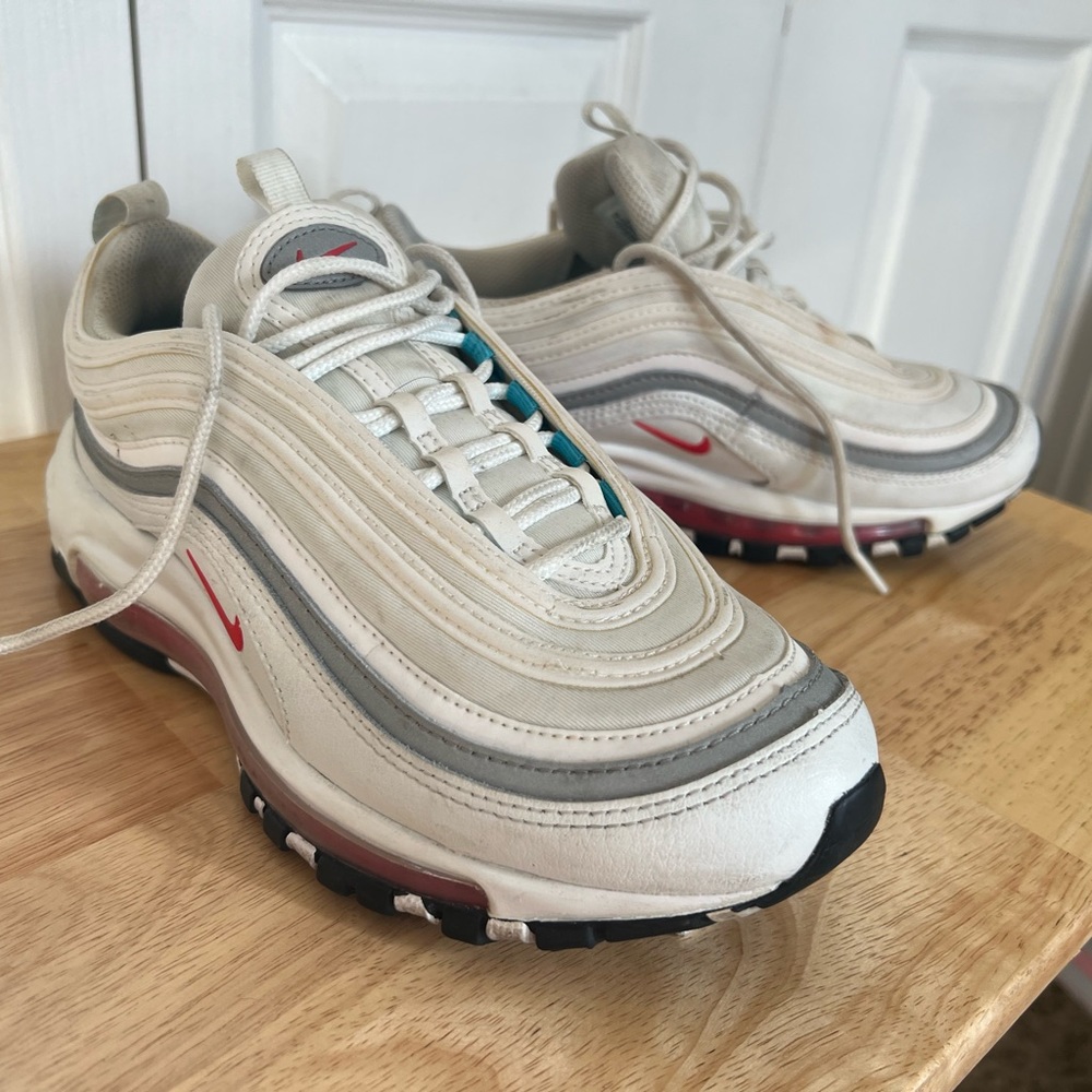 Nike Air Max Size 6.5 Women's Reflective